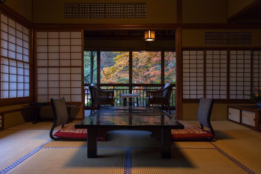 Mukaitaki Hotel Aizuwakamatsu Exterior photo