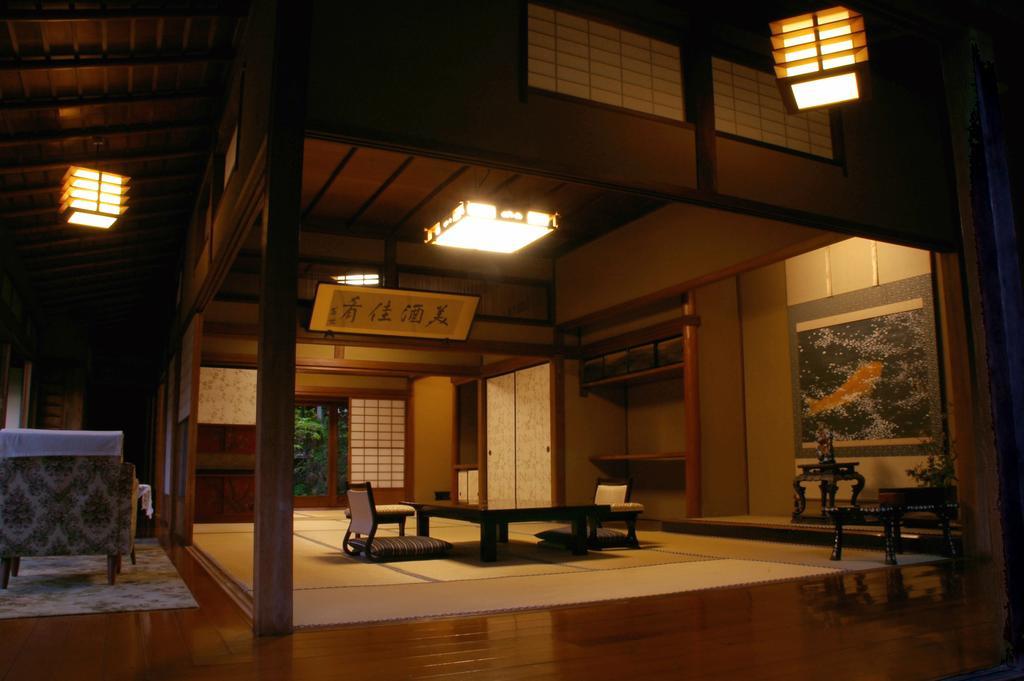 Mukaitaki Hotel Aizuwakamatsu Exterior photo