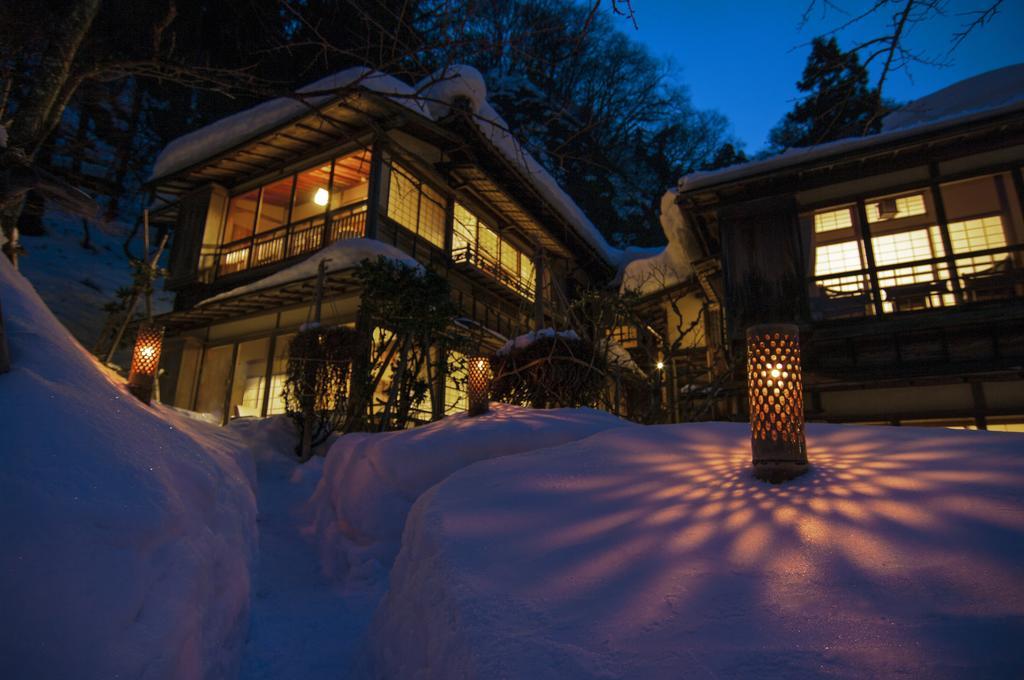 Mukaitaki Hotel Aizuwakamatsu Exterior photo
